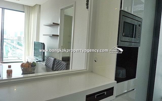 The Room Sukhumvit 62: 2 bed fully furnished condo short term available 