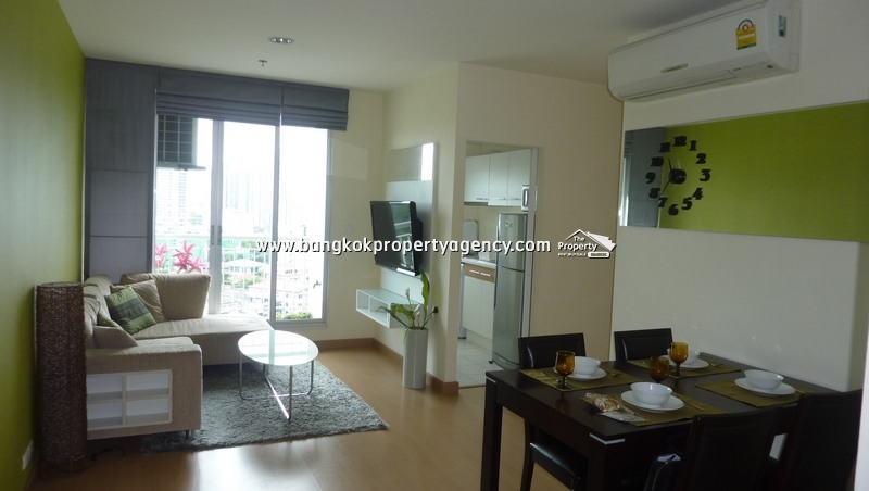 Life@Sukhumvit 65: 2 bed 67 sqm well decorated condo with bathtub 