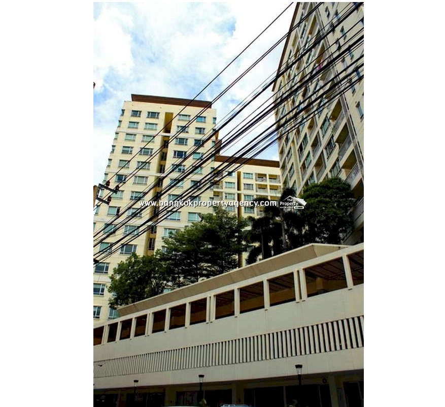Sukhumvit Plus Sukhumvit 46/2: 1 bed 43 sqm condo close to BTS, good price