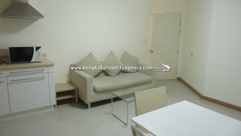 The Link Sukhumvit 50: 1 bed 36 sqm unit close to BTS, contract 6 months up