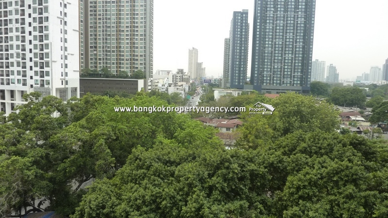 Lumpini Ville Sukhumvit 77: 1 Bed 35 sqm unit on mid floor/unblocked view