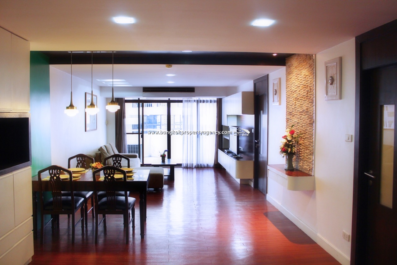 Waterford Park Sukhumvit 53: 2 bed on high floor well decorated/fully furnished