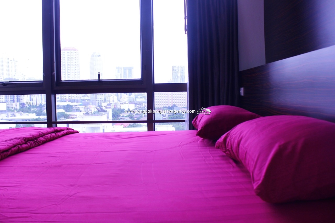 Waterford Park Sukhumvit 53: 2 bed on high floor well decorated/fully furnished