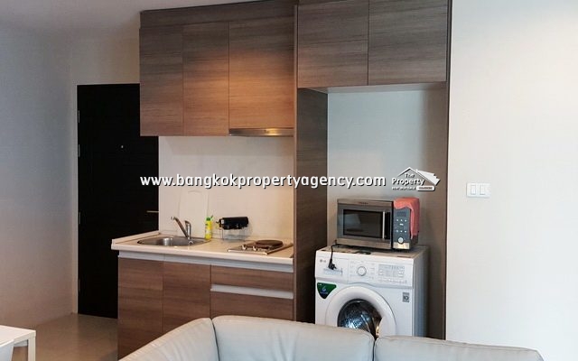 Belle Grand Rama 9: 1 bed 49 sqm fully furnished unit with city view