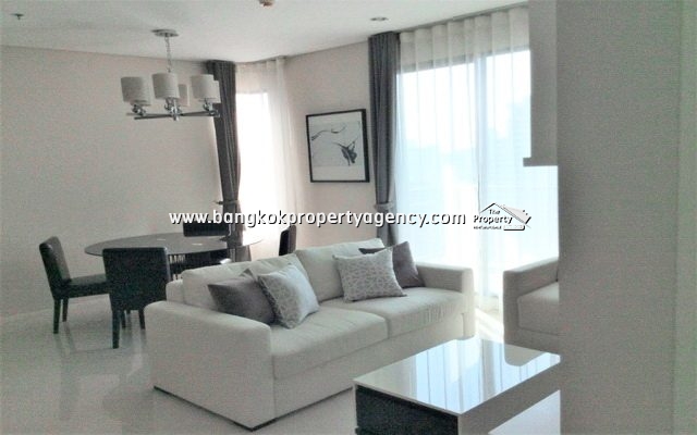 Villa Asoke:  2 bed 80 sqm fully furnished unit with pool view