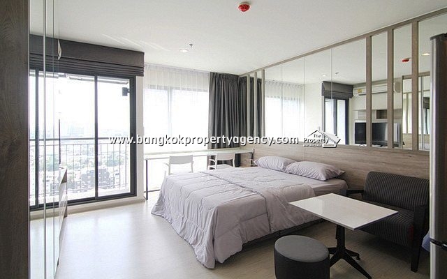 Rhythm Asoke: 22 sqm fully furnished studio unit with city view