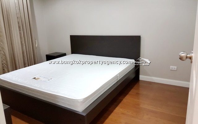 Belle Grand Rama 9: 2 bed 96 sqm fully furnished with pool view