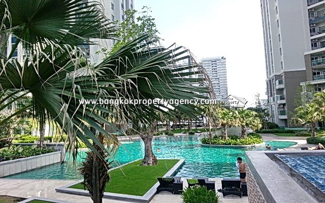 Belle Grand Rama 9: 2 bed 96 sqm fully furnished with pool view