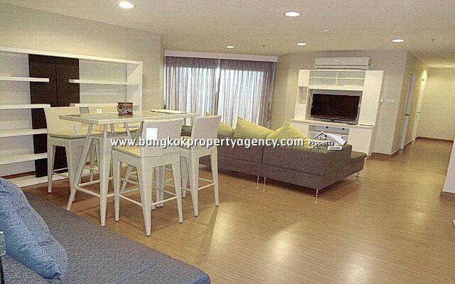 Belle Grand Rama 9: 3 bed 101 sqm fully furnished/ well decorated unit